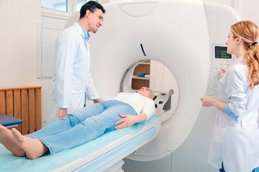 Awọn iwadii ẹrọ fun irora ẹhin