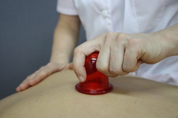 cupping ifọwọra fun ọpa ẹhin osteochondrosis